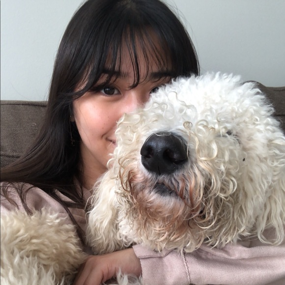 Meet your Posher, Natalie - Picture 1 of 2